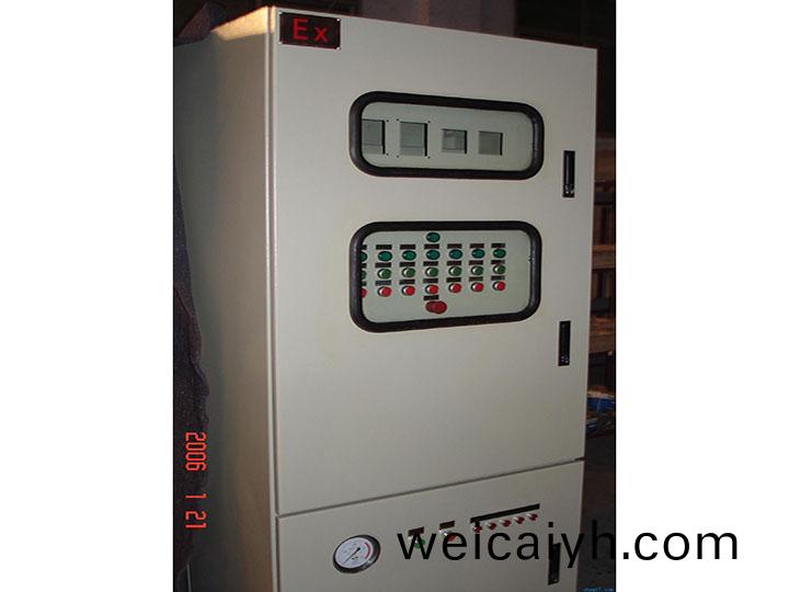 控製櫃(gui)